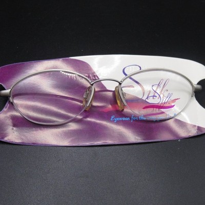 Silk Model 114 Platinum Semi-Rimless Eyeglass Frames Size 46-17-135 Hong Kong