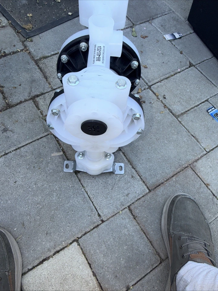 Fuelworks Air-Operated Double Diaphragm Pump, 1in. Ports, 24 GPM, Polypropylene - Image 4 of 4