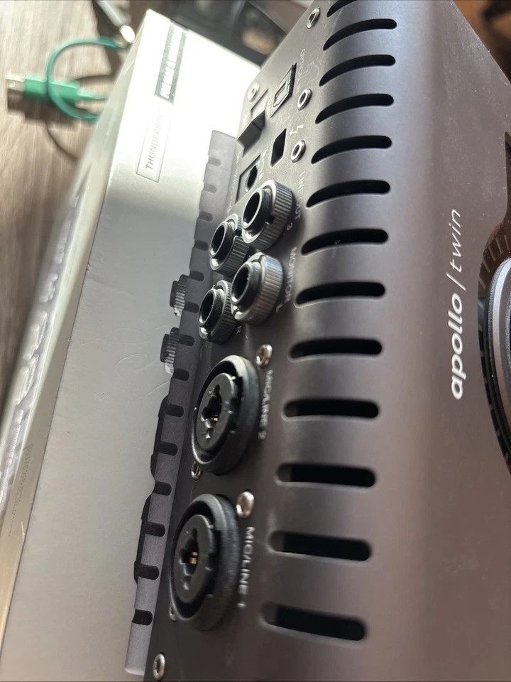 Universal Audio Apollo Twin MKII DUO Audio Interface UAD 2 Used - Image 4 of 4
