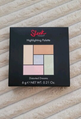 Sleek Make up Highlighting Palette Distorted Dreams Highlighter