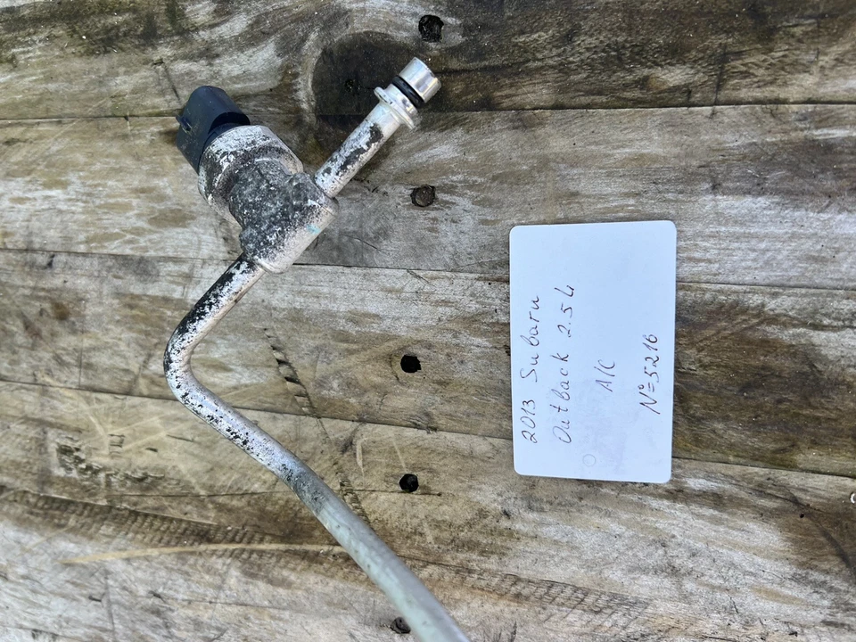 Tubería de manguera de aire acondicionado Subaru Outback 2013 OEM. Foto 2 de 4