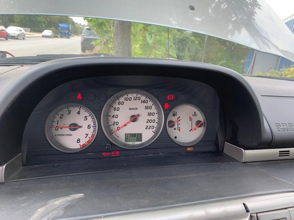 Soporte motor Nissan X-trail T30 gasolina desguace muchas otras piezas en stock Foto 3 de 4