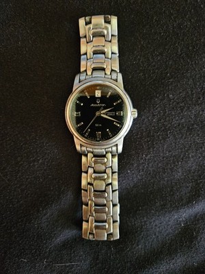 Swiss-Made Elegance: Bulova Accutron Gemini Automatic Black Dial (21 Jewels) Up