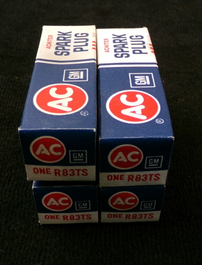 SET OF 4 AC DELCO R83TS SPARK PLUGS