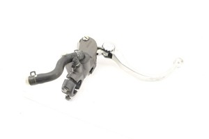 2017 YAMAHA YZF R6 OEM FRONT BRAKE MASTER CYLINDER W/ LEVER 2CR-2580A-00-00