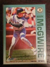 1992 Fleer - #262 Mark McGwire Oakland Athletics 