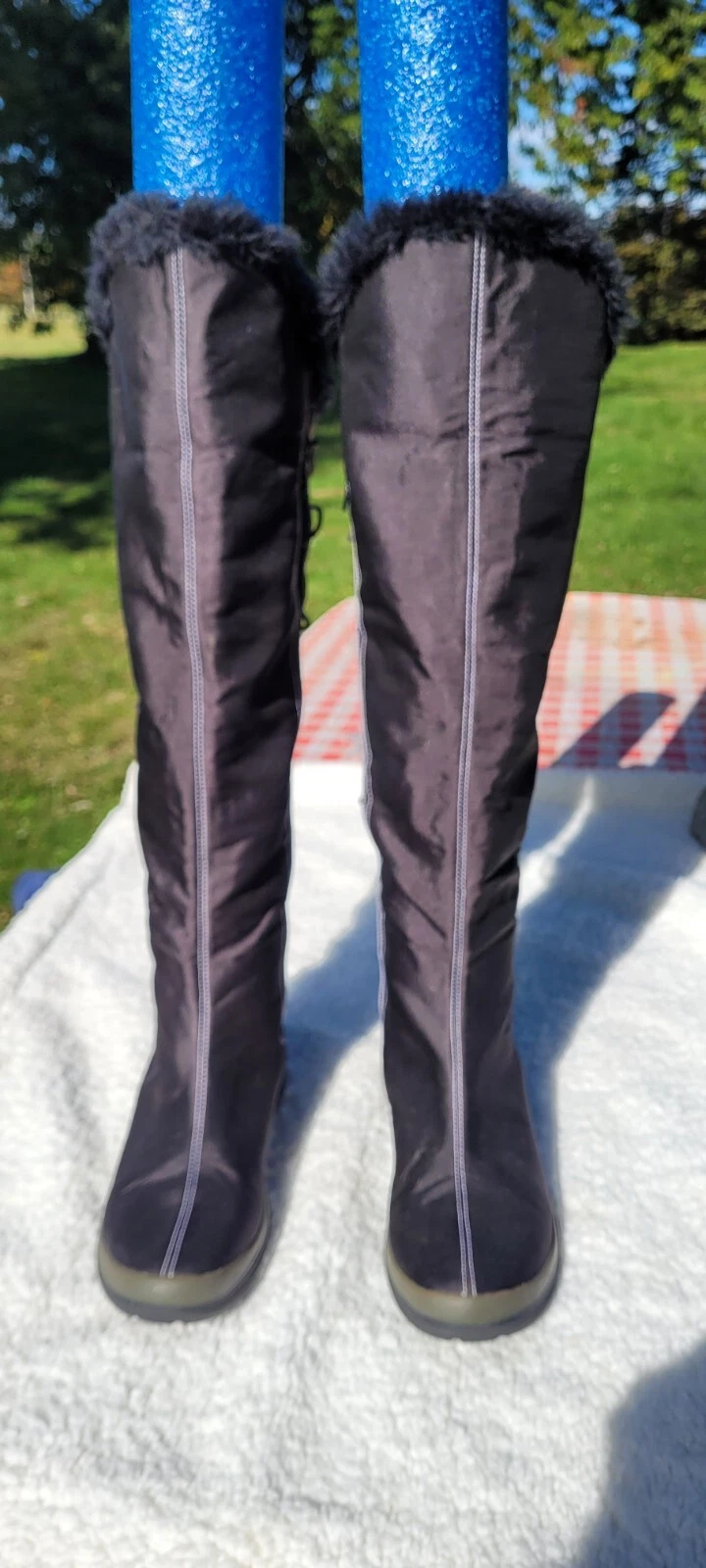 Stivali Timberland donna taglia 9m al ginocchio impermeabili in tela nera. Zip stringata.