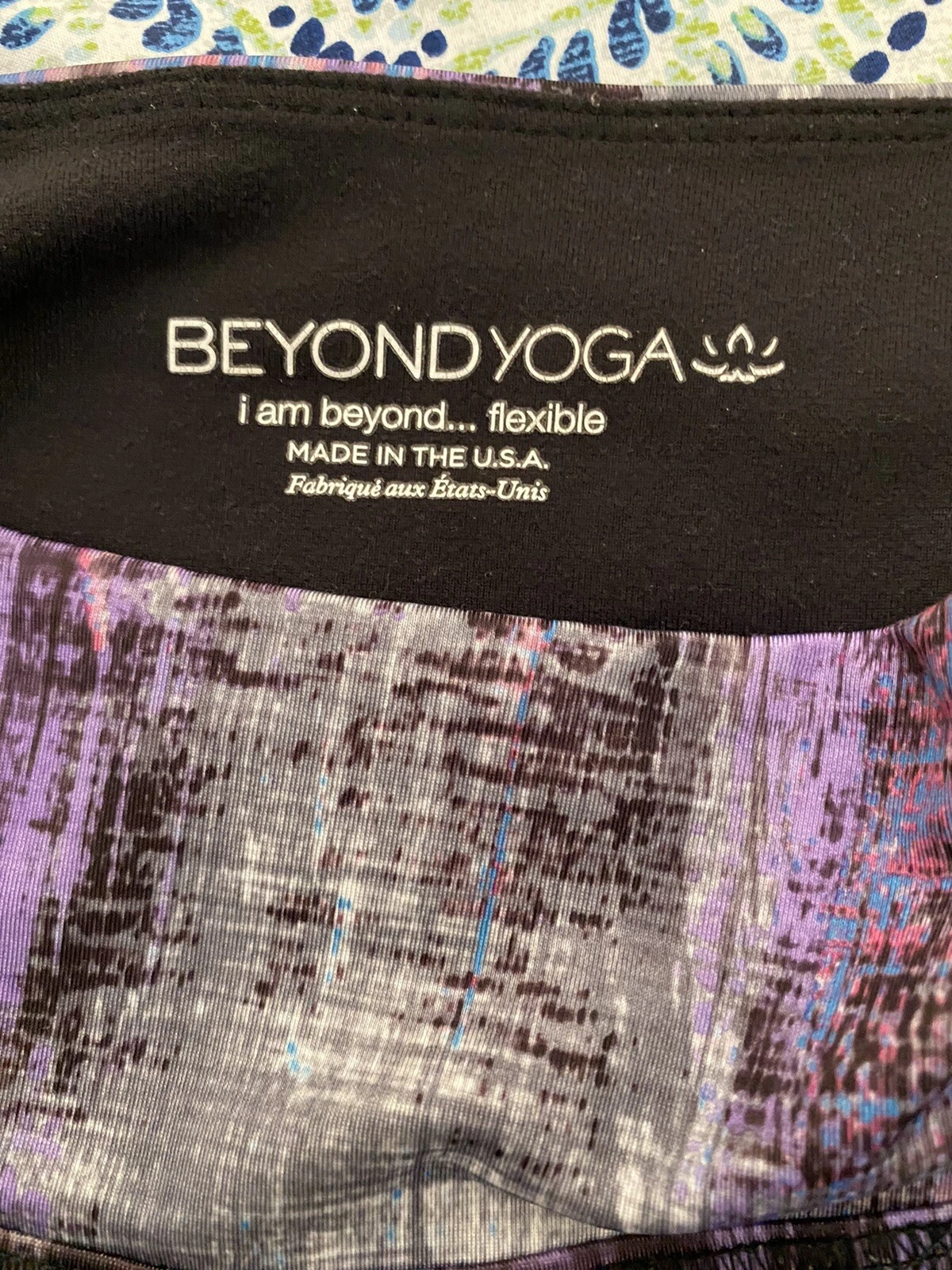 beyond-yoga lux crop foxing print pull on leggings