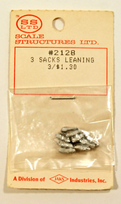 Scale Structures #2128, 3 Sacks Leaning, 3 Pack, NOS HO Scale Parts