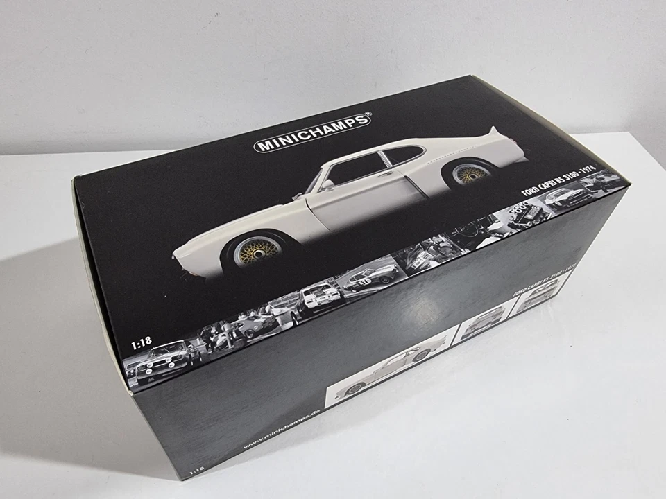Minichamps 183748003 - Ford Capri RS 3100 - 1974 - Blanco - 1:18 Foto 2 de 4