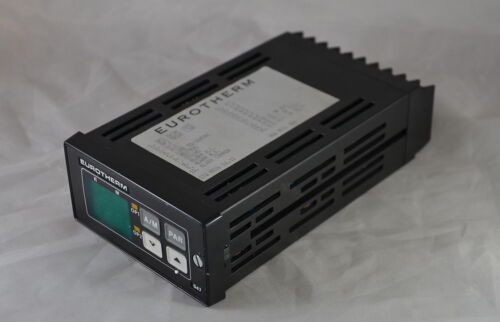 847T1R1N0 (AJHF106) Eurotherm 847 conteo de temperatura Rango Triac Out; 32-800F - Imagen 2 de 2