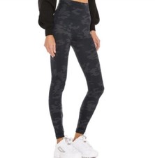 SPANX Look At Me Now Seamless Leggings In Black Camo Print SZ M EUC