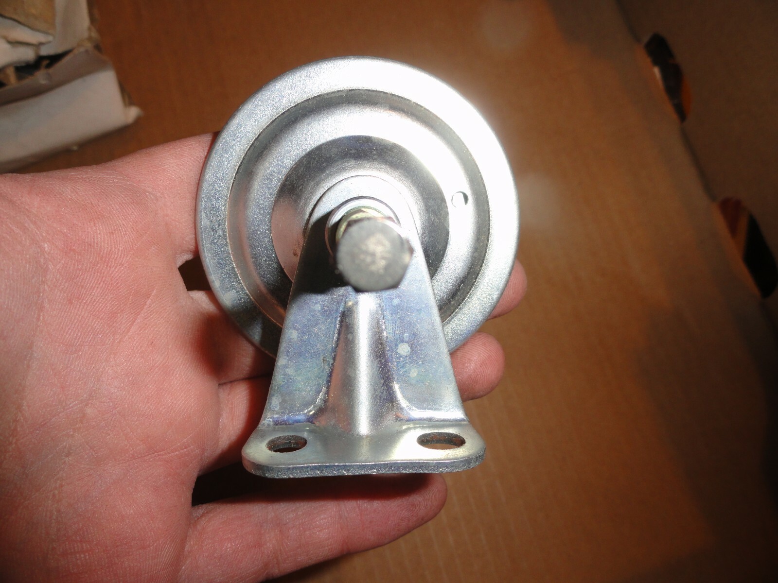 NORS 1958 1959 PONTIAC THROTTLE RETURN CHECK ROCHESTER CARBURETOR