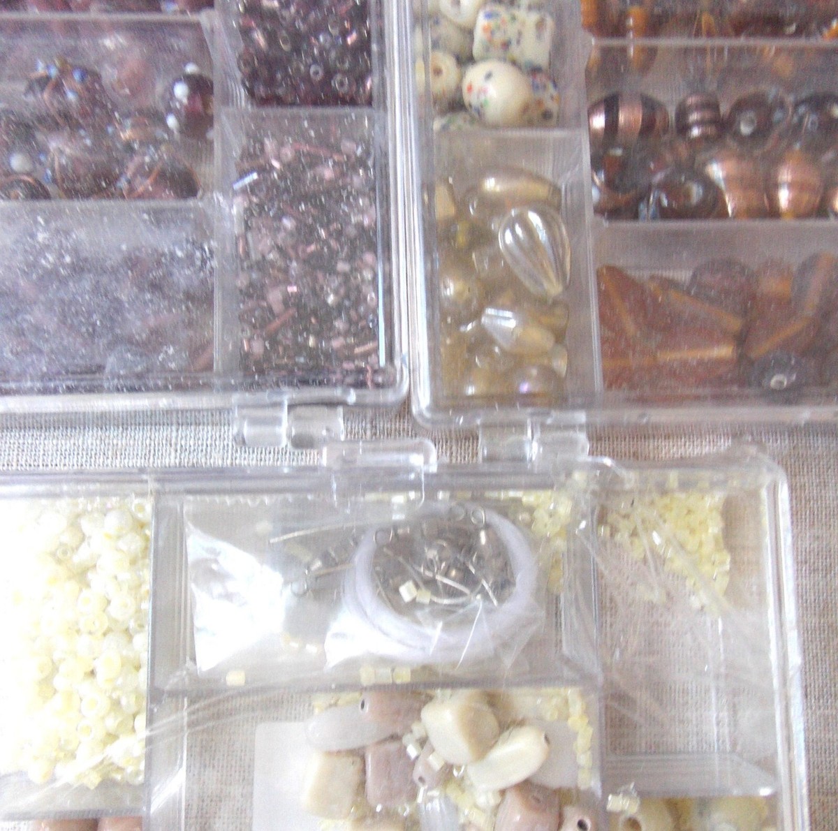 Lot De 4 Boîtes Perles De Verre Artisanales 170g - Super Promo Création