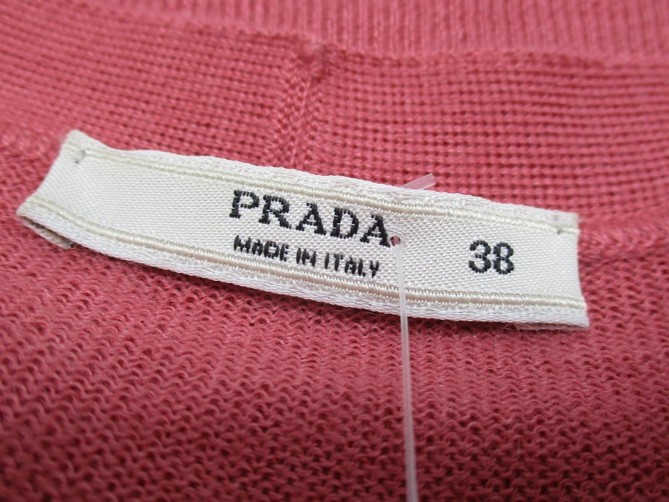 Prada Fuchsia pink Cropped Button up Short Sleeve Cardigan Size 38 - Image 4 of 4