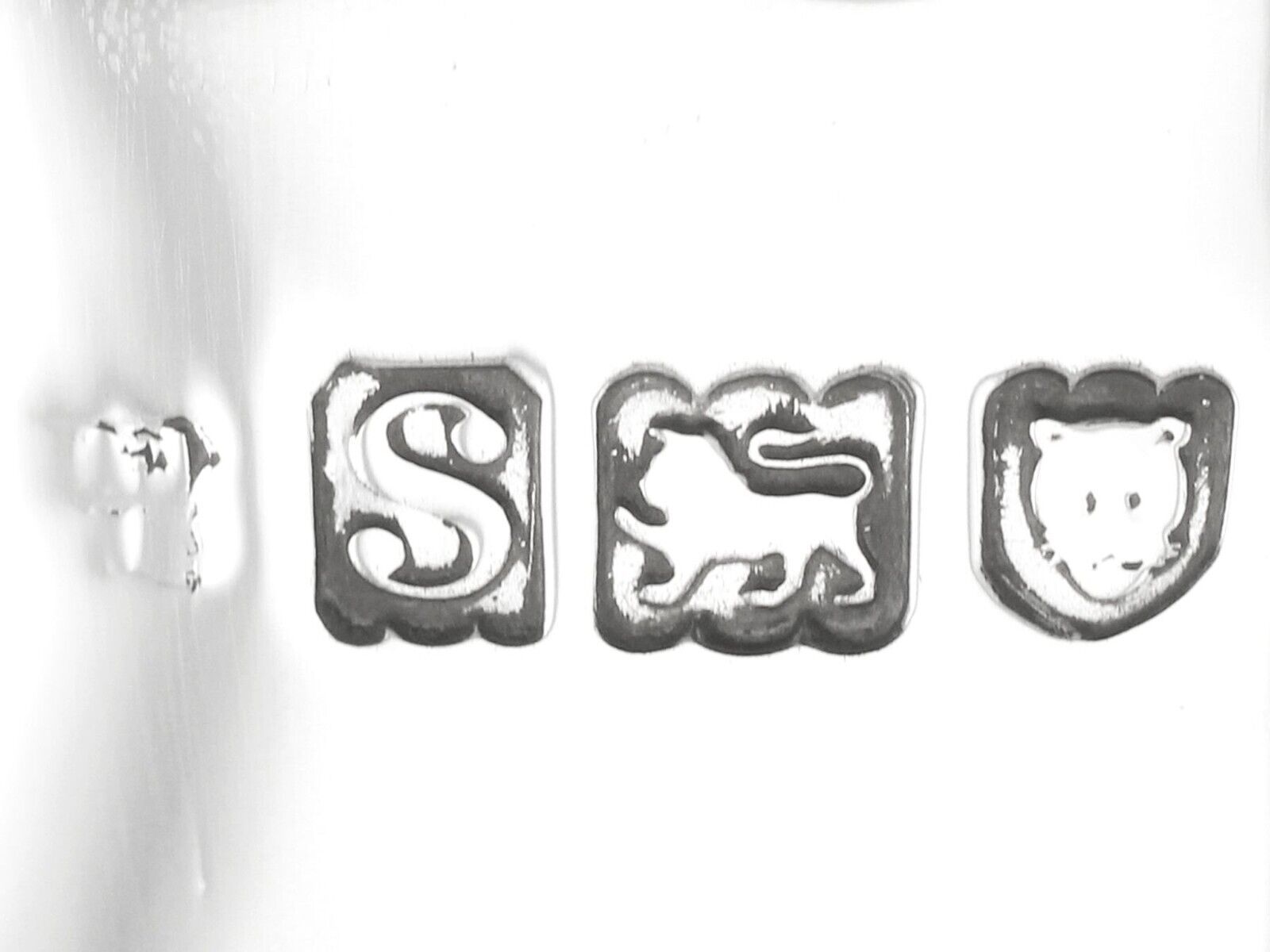 Picture 4 of 6