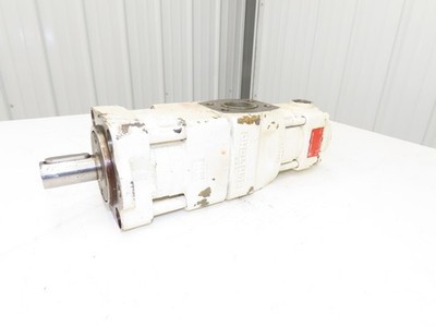 Sumitomo QX4133-63-12.5 Hydraulic Gear Pump Assembly 2-Bolt SAE-B Flange