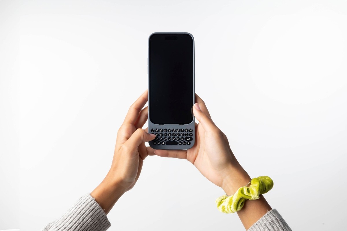 Clicks - Keyboard for Apple iPhone 14 Pro - London Sky | eBay