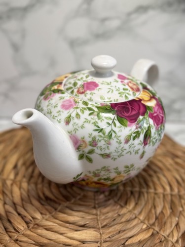 Royal Albert Old Country Roses Chintz Tea For One Teapot Cup & Saucer - Picture 8 of 13