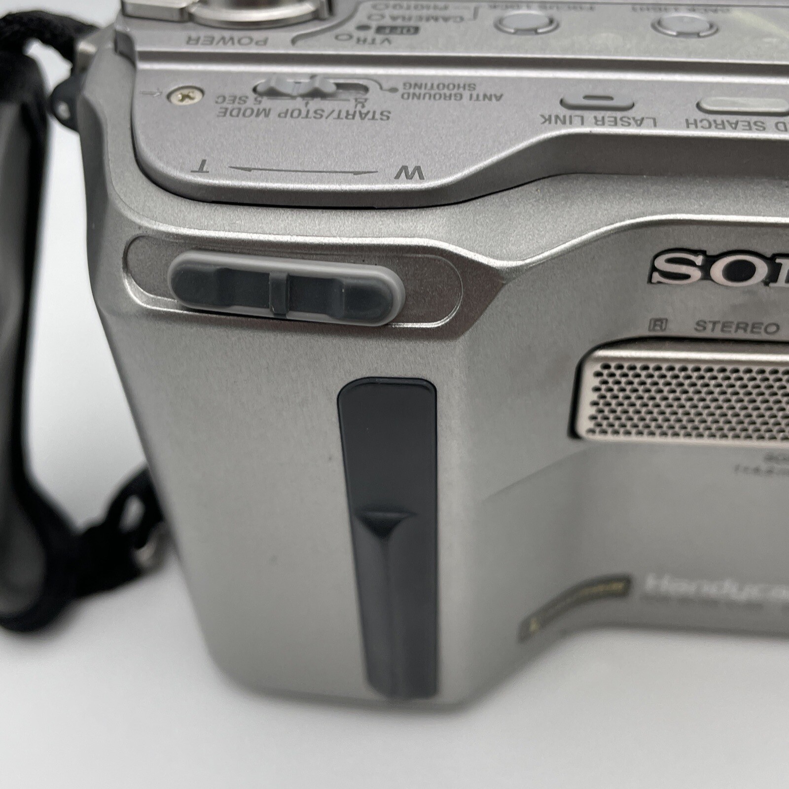 Sony Handycam Vision  DCR-SC100 MiniDv Mini Dv Camcorder Camera VCR Player