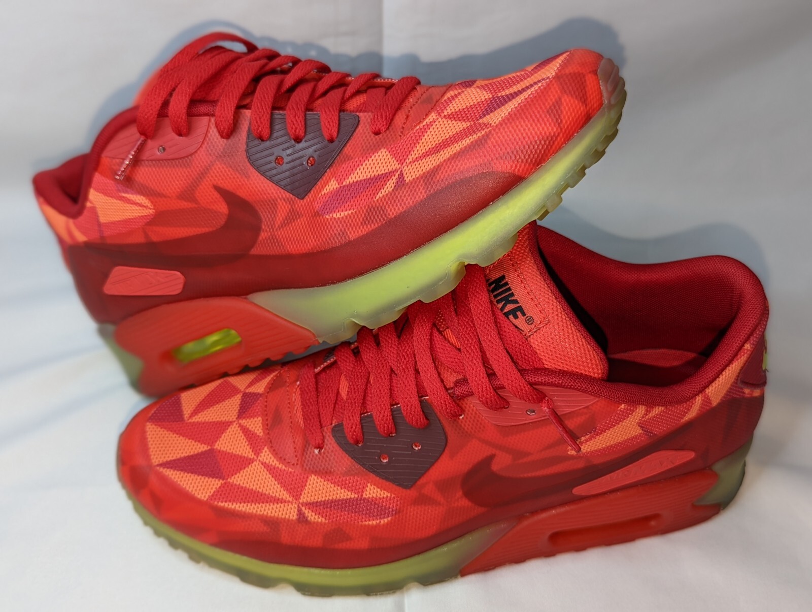 Size 10.5 - Nike Air Max 90 Ice Gym Red 