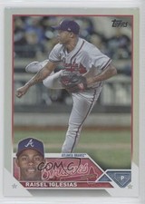 2023 Topps Series 1 Rainbow Foil Raisel Iglesias #115 0ka4