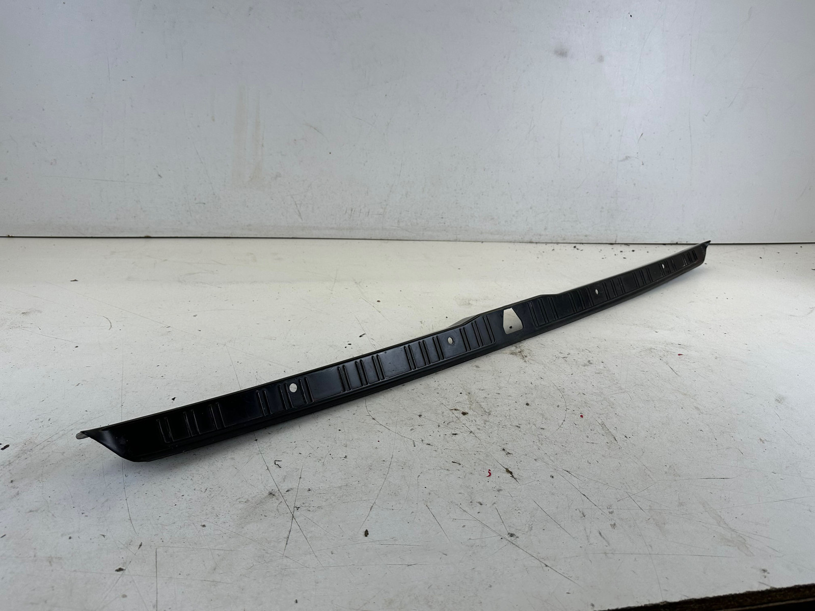 BMW 325i Trunk Sill Trim E30 84-92 OEM 51.47-1 904 968.0 318i