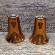 Vtg. Coppercraft GUILD Salt & Pepper Shakers Made In Taunton,  Mass. Excellent 