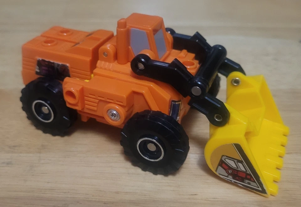 Hasbro Transformers G1 Targetmaster Scoop w/ Tracer & Holepunch Used/Complete - Image 2 of 2