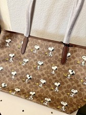 NWT Coach X Peanuts City Tote Bag In Signature Canvas With Snoopy Print CBJ89