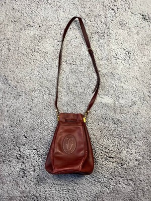 Cartier カルティエ ブラウン レザー ケース バーガンディ Cartier Must De Cartier Vintage Leather Bucket Bag Burgundy