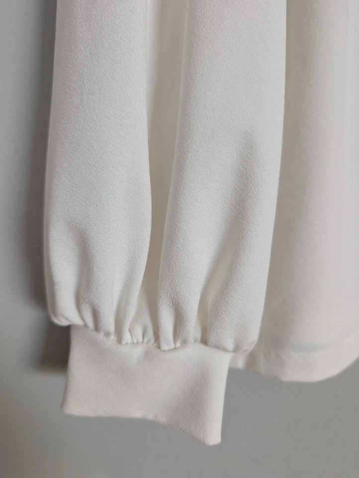 Blusa H&M lazo blanco talla L Foto 2 de 4