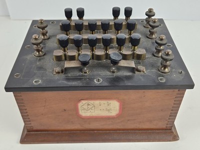Antique Central Scientific Co. Wheatstone Bridge Electrical Resistance Device