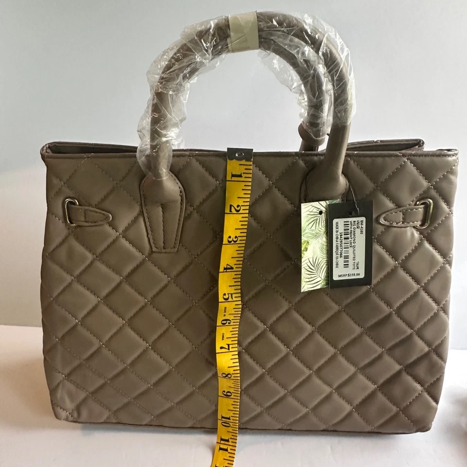 Bolso de Mano Grande Badgley Mischka Acolchado Taupe Nuevo con Etiquetas Foto 4 de 4