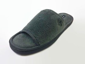 dockers mens slippers with memory foam