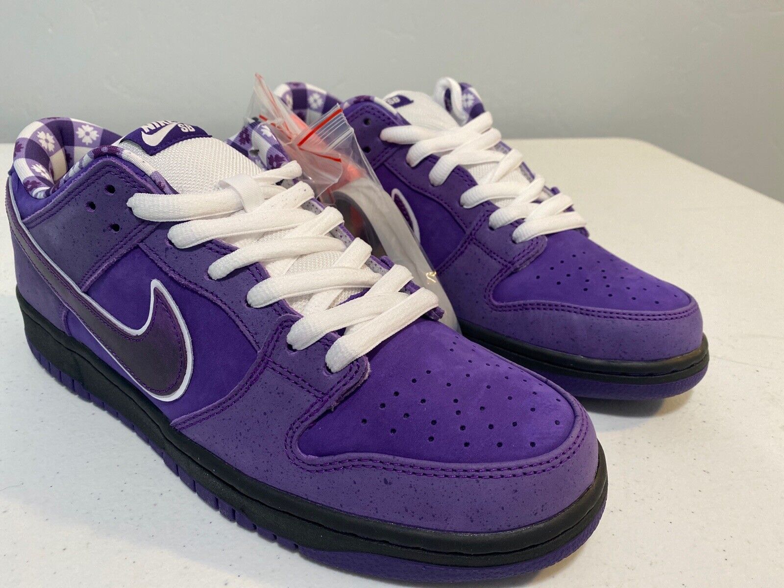 nike dunk purple box