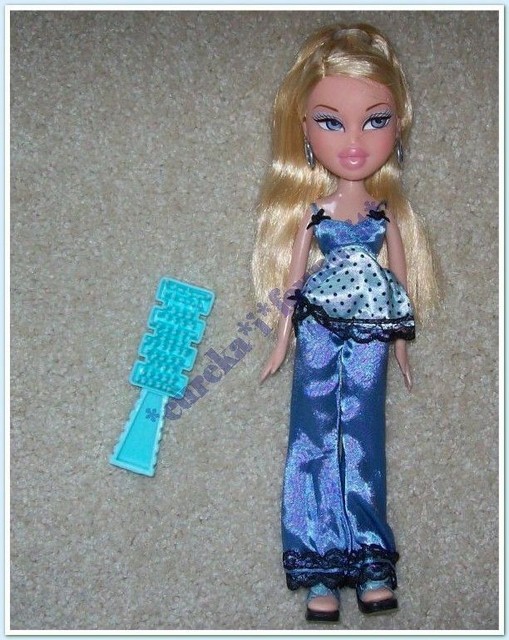 bratz cloe sleepover