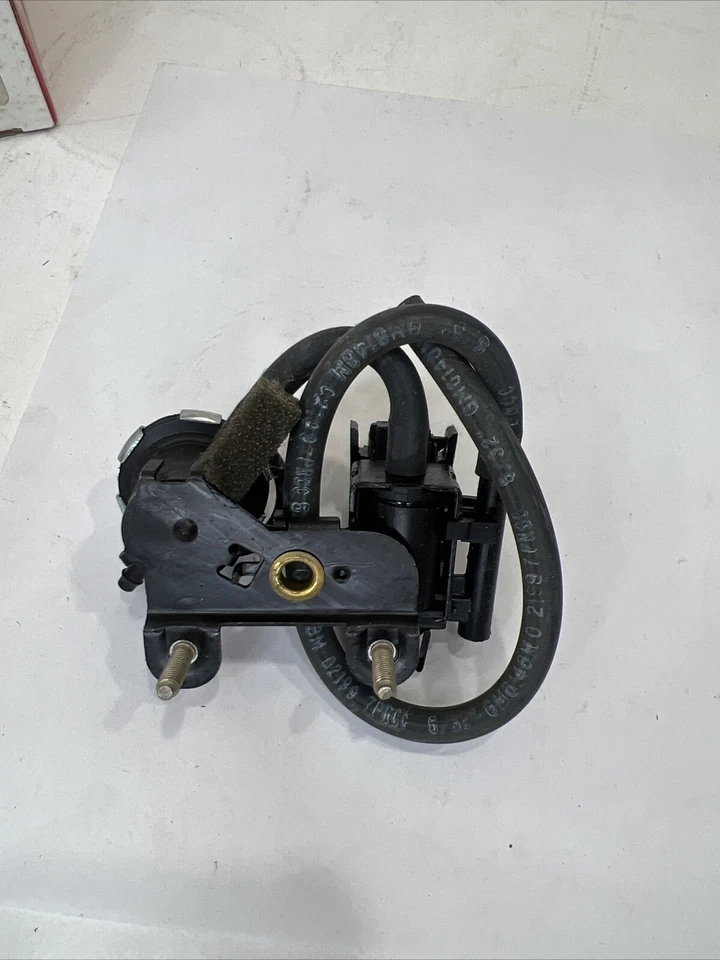 Solenoide de control de válvula estándar VS14 EGR para Cadillac Seville 1982-1983 Foto 4 de 4