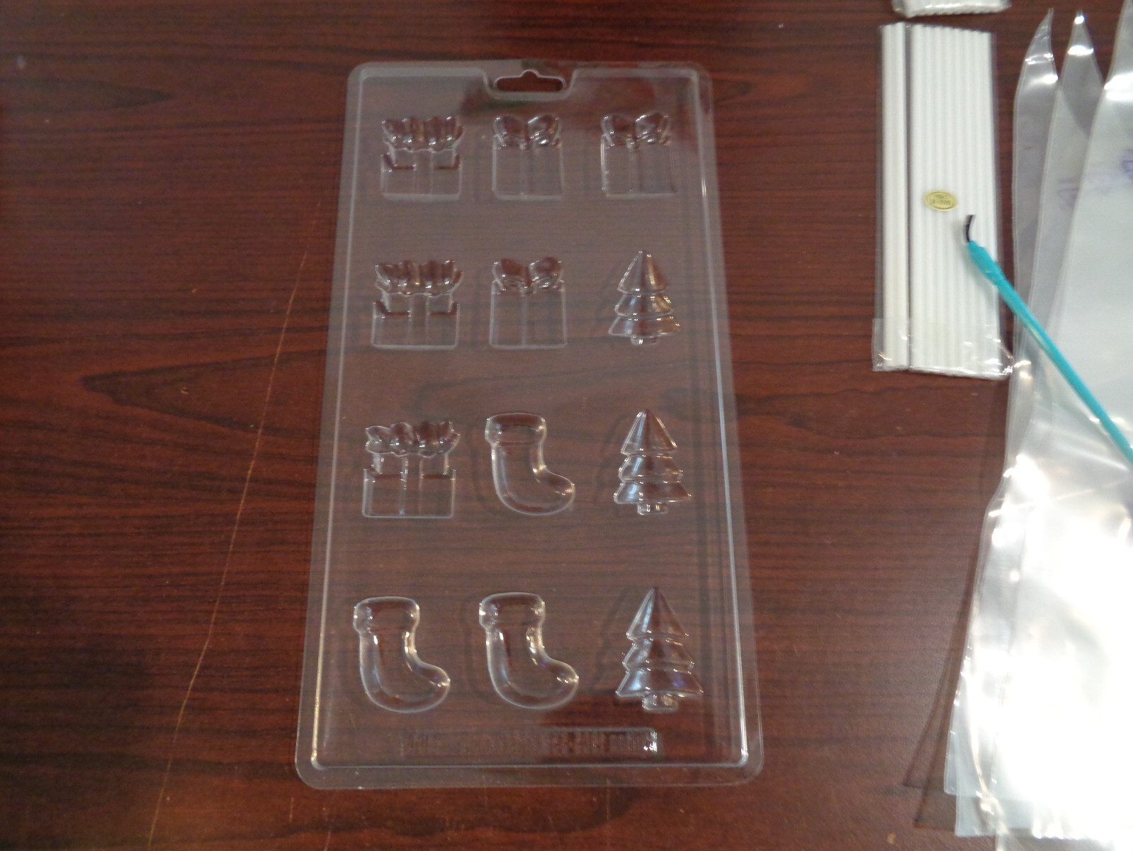 Wilton Holiday Christmas Candy Lollipop Making Kit Contains 3 Molds Sticks Bags