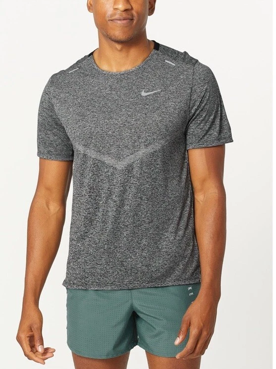 NWT Nike Men's Core Dri-FIT Rise 365 Short Sleeve In Black Heather Sz S