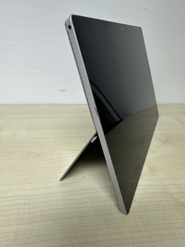 Microsoft Surface Pro 4 12" i5-6300 8GB RAM 256B SSD Windows 11 Pro Dead battery - Picture 7 of 17