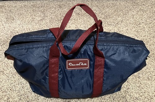 Oscar De La Renta Fashion Tote Bag 15"WX12"HX6"D, Dark Blue, Nylon, Liner, used - Picture 2 of 13