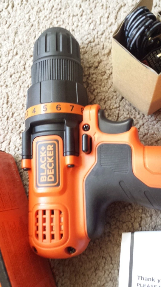 BLACK+DECKER Black & Decker 7.2V Lithium Drill/Driver - Image 2 of 4