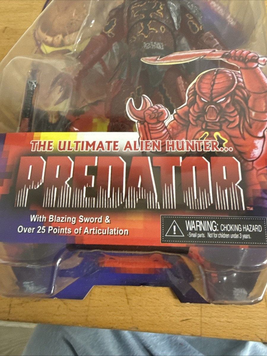 VINTAGE PREDATOR LAVA PLANET PREDATOR AUTHENTIC NECA - NEW IN