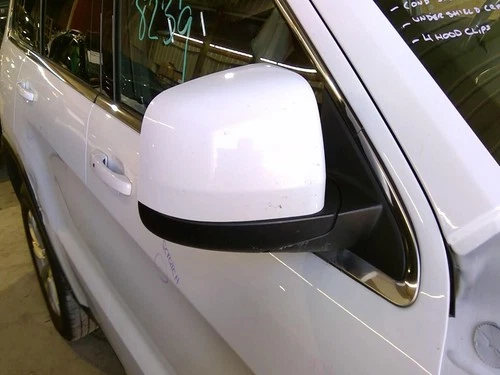 Used Right Door Mirror fits: 2015 Jeep Grand cherokee power heated w/o memory ma