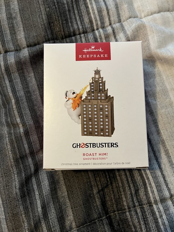 Hallmark Keepsake - Roast Him! - Ghostbusters- 2024 **NEW Stay Puft Ornament