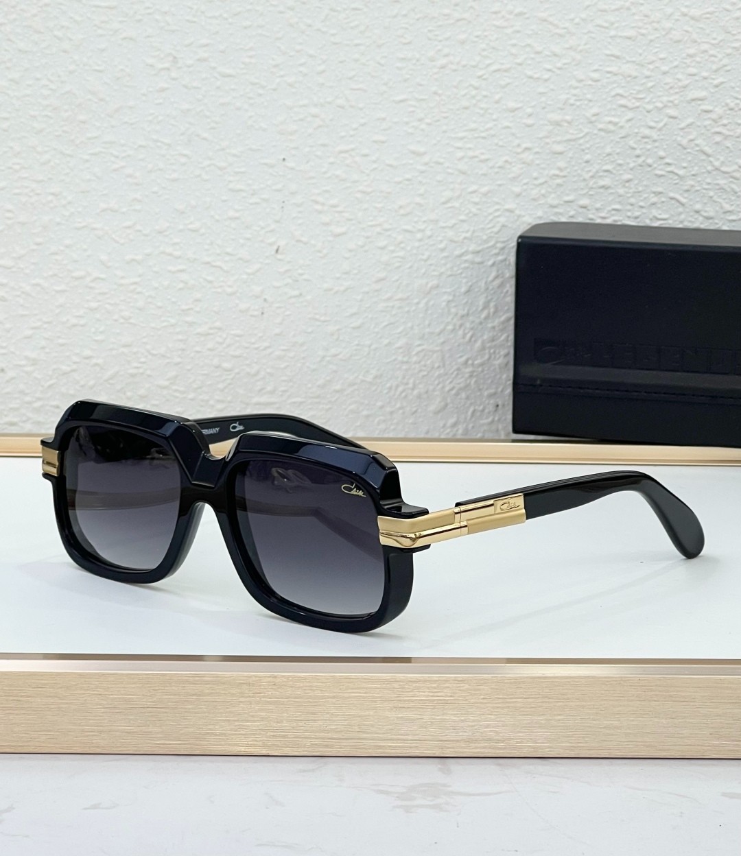 Cazal MOD607 Style Square Sunglasses – Cool UV Protection for Men SIZE:56-18-140