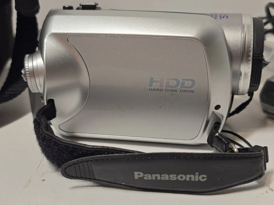  Panasonic SDR-H18 Hard Disk Camcorder  Battery And charger TESTED See Pics - Image 4 of 4