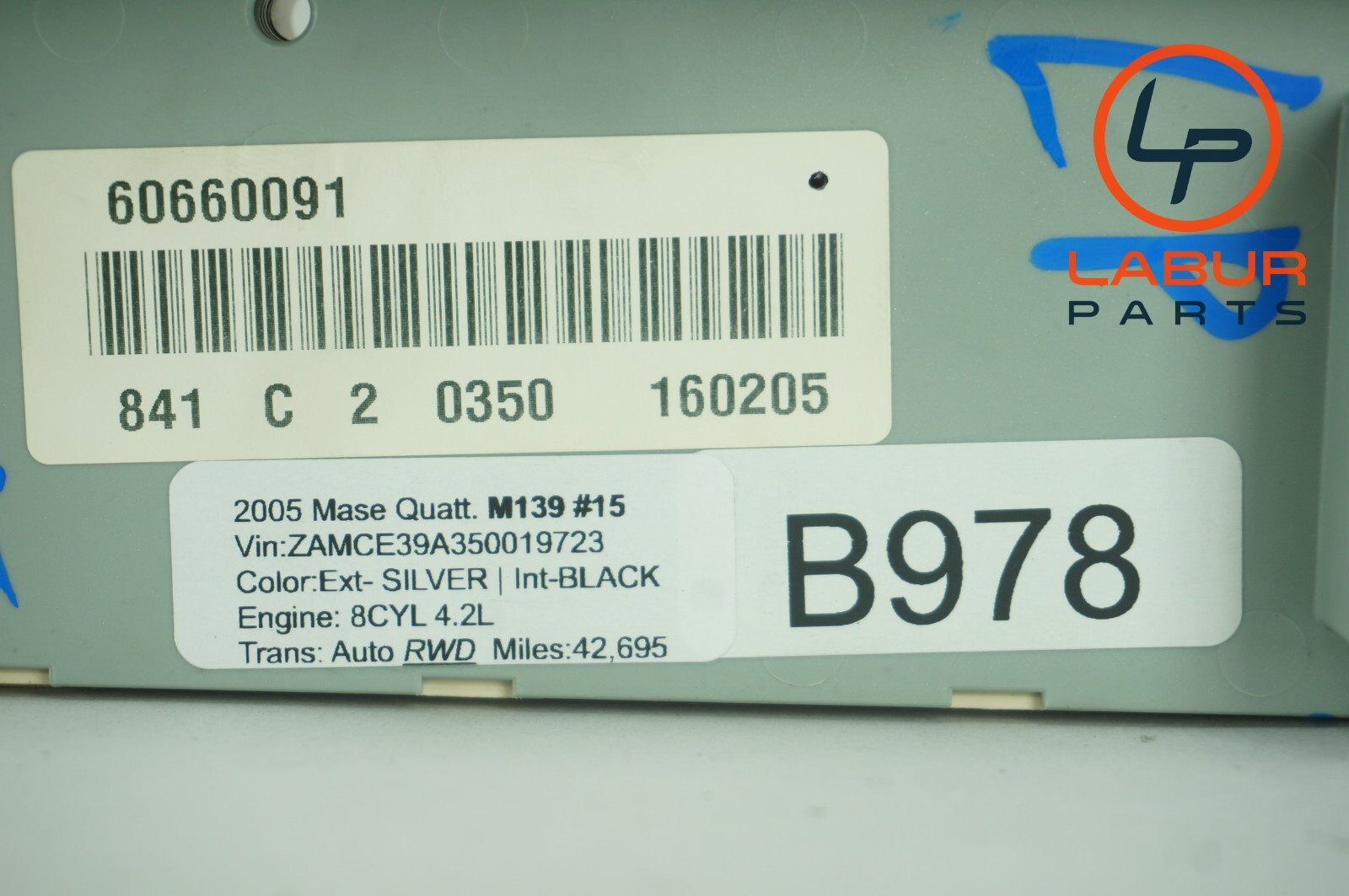 M139 03-19 Maserati GranTurismo Quattroporte Front Relay Fuse Box B978