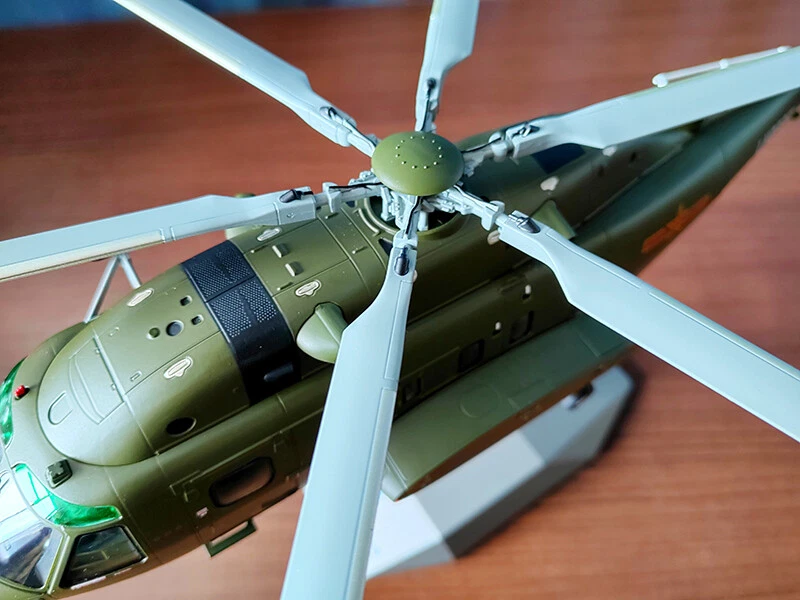 1:55 40CM AVIC China Z-8L Armed Helicopter Plane Diecast Military Aircraft Model - Image 4 of 4